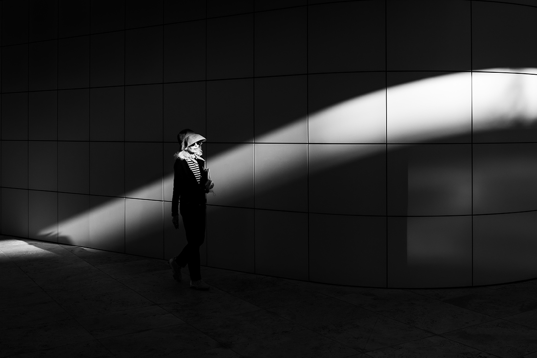 Nobody Walks in L.A.