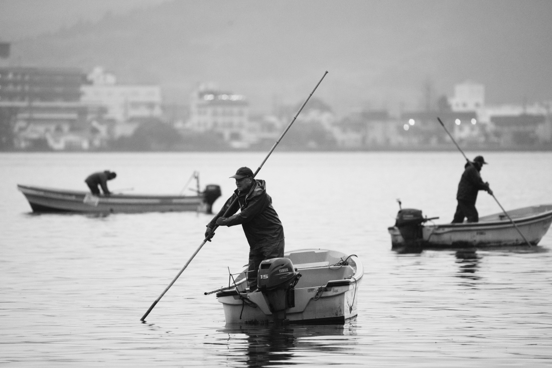Freshwater clam fishing.