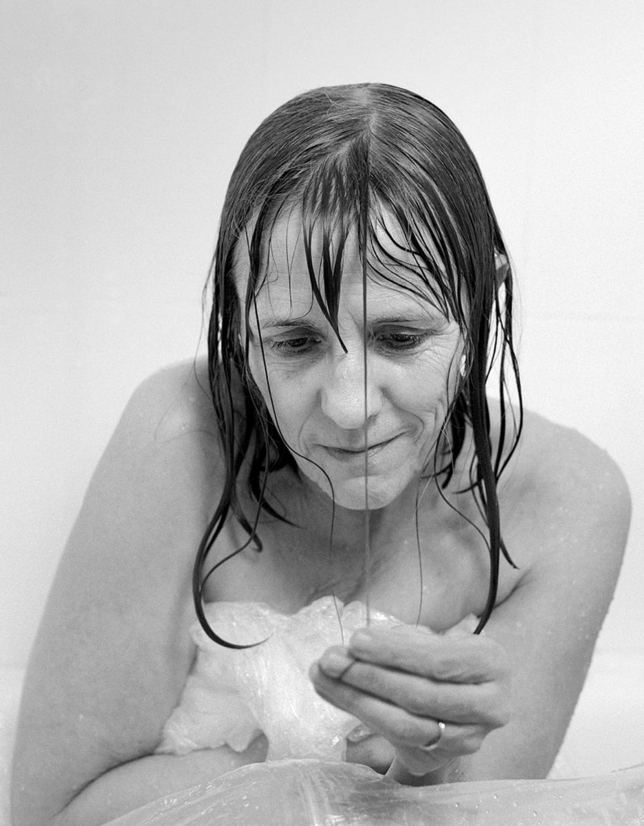 «FLOATING»   (Wet Portraits)