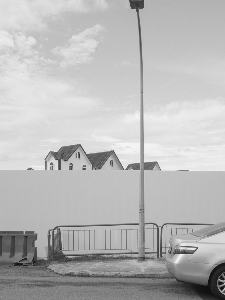 Muted Equator