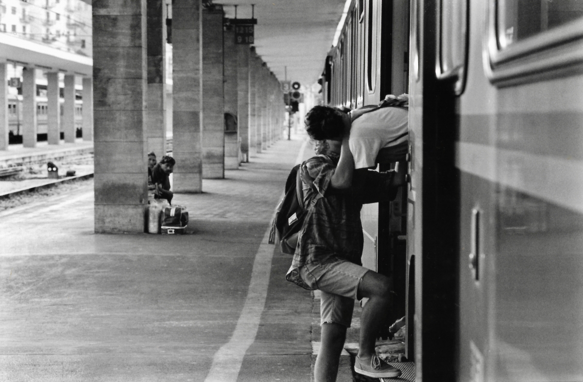 Love in the time of train traveling