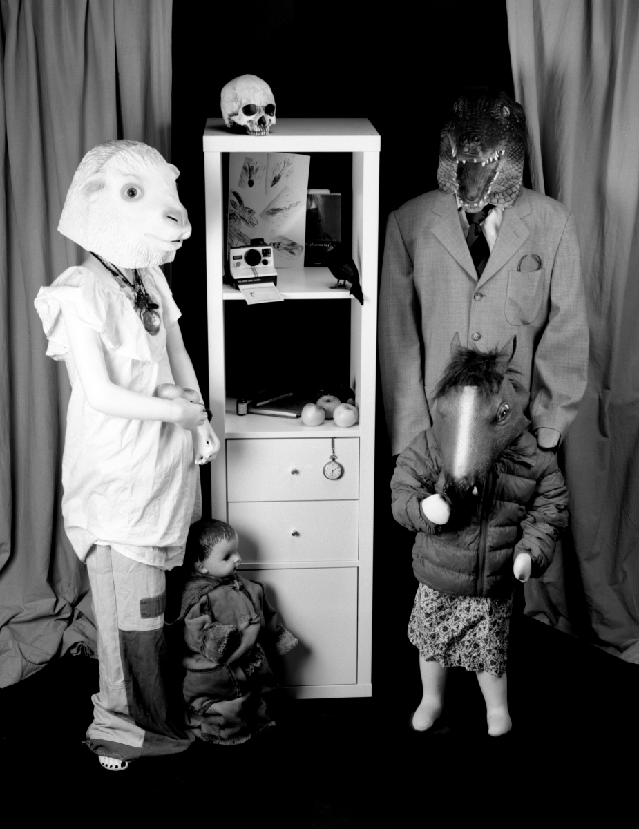PORTRAIT DE FAMILLE / FAMILY PORTRAIT