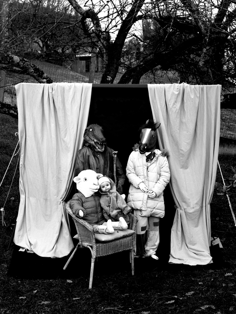 PORTRAIT DE FAMILLE / FAMILY PORTRAIT
