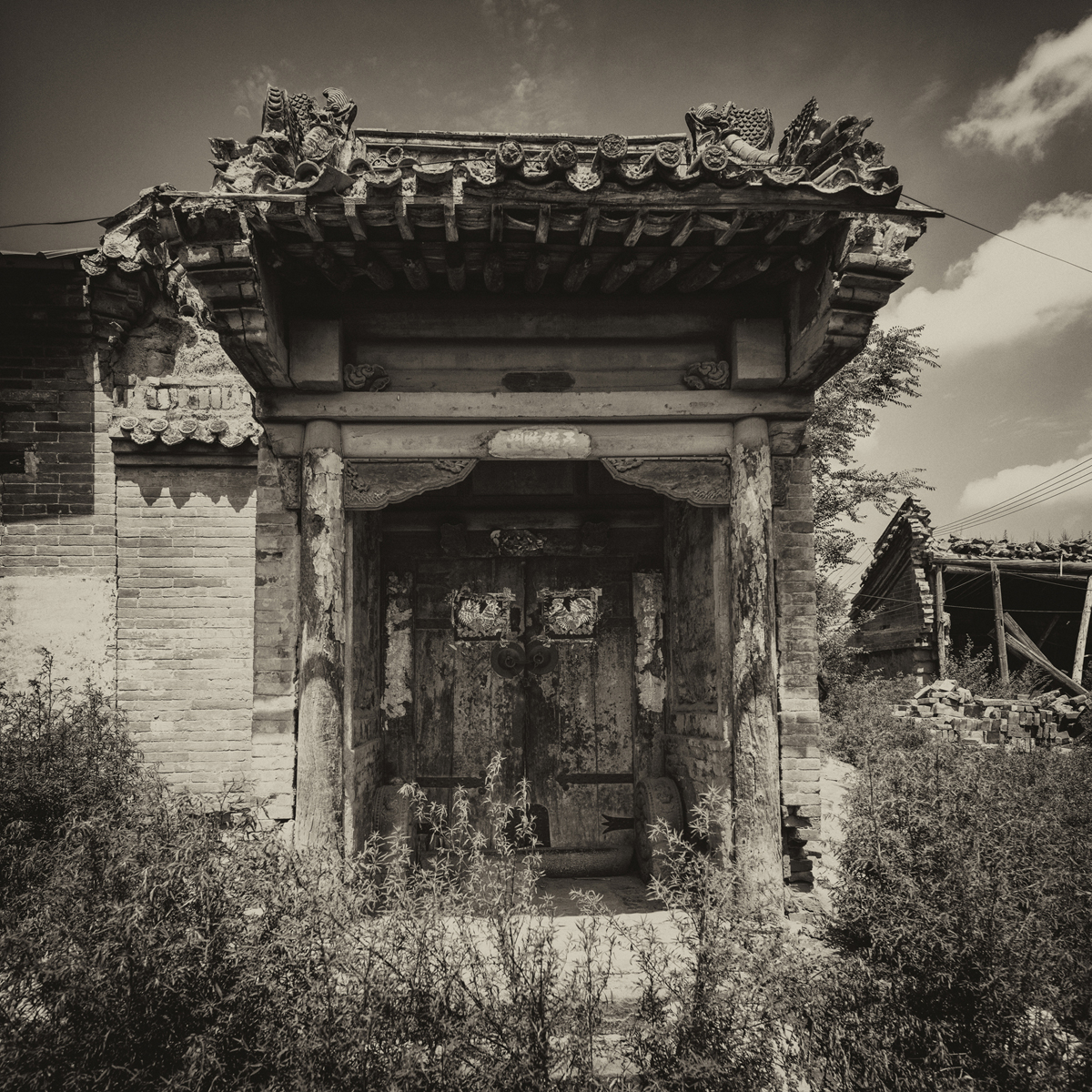 Remains of the Three Jin Dynasties