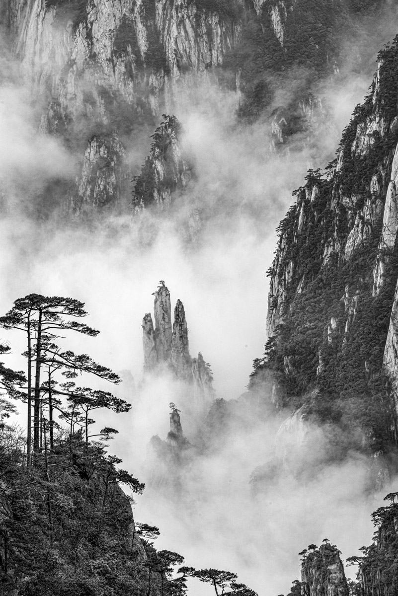 Fog-wreathed Mount Huang
