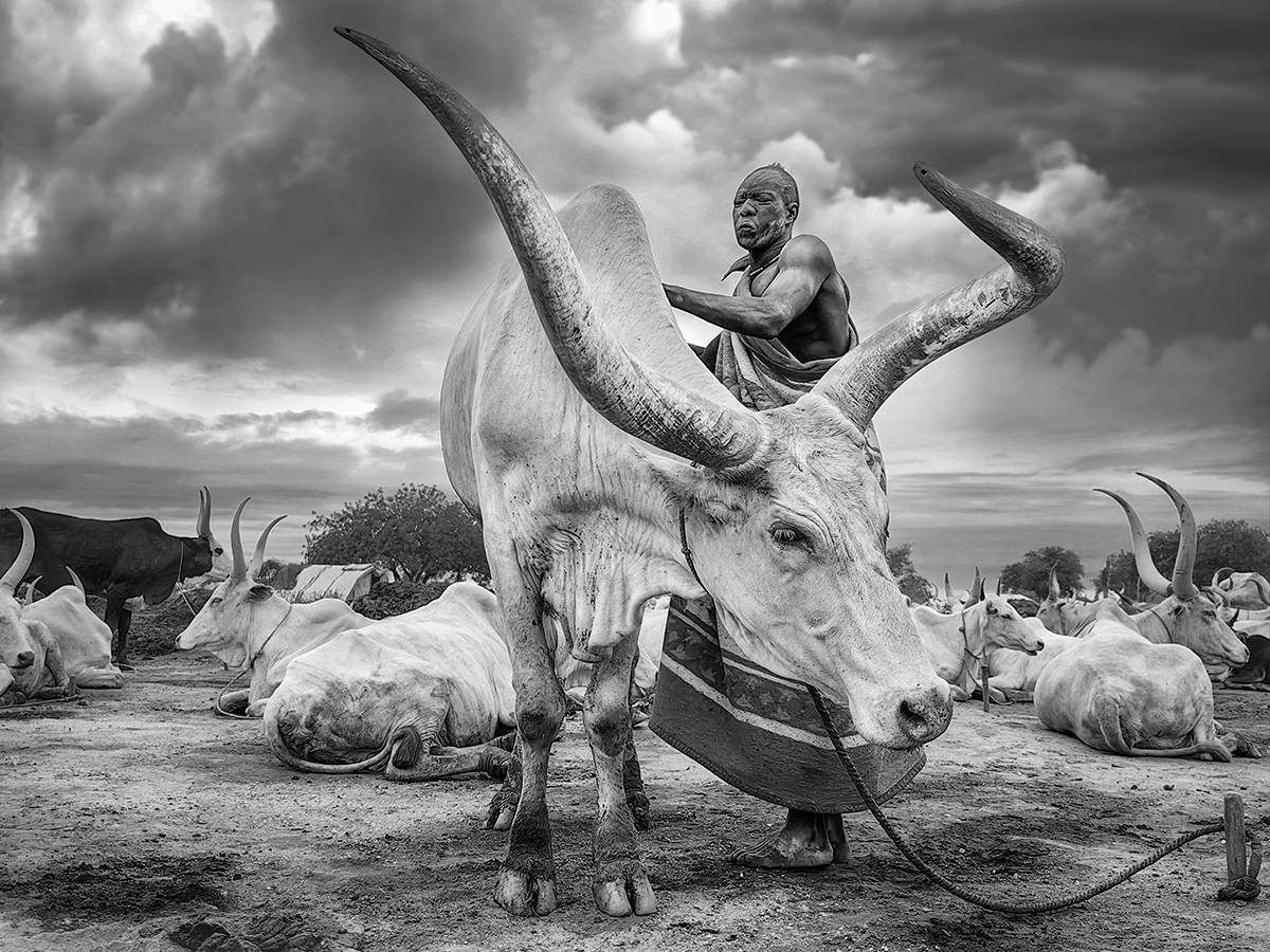 Mundari man