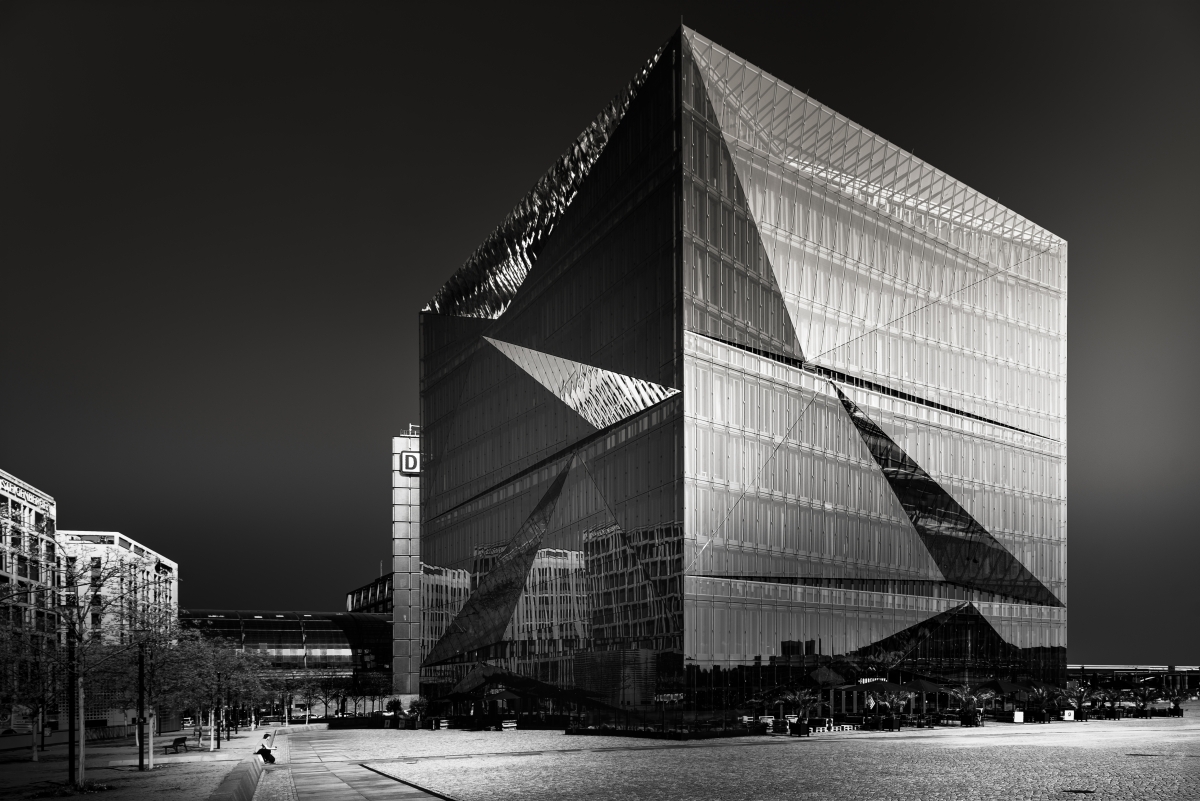 Geometry in Silence
