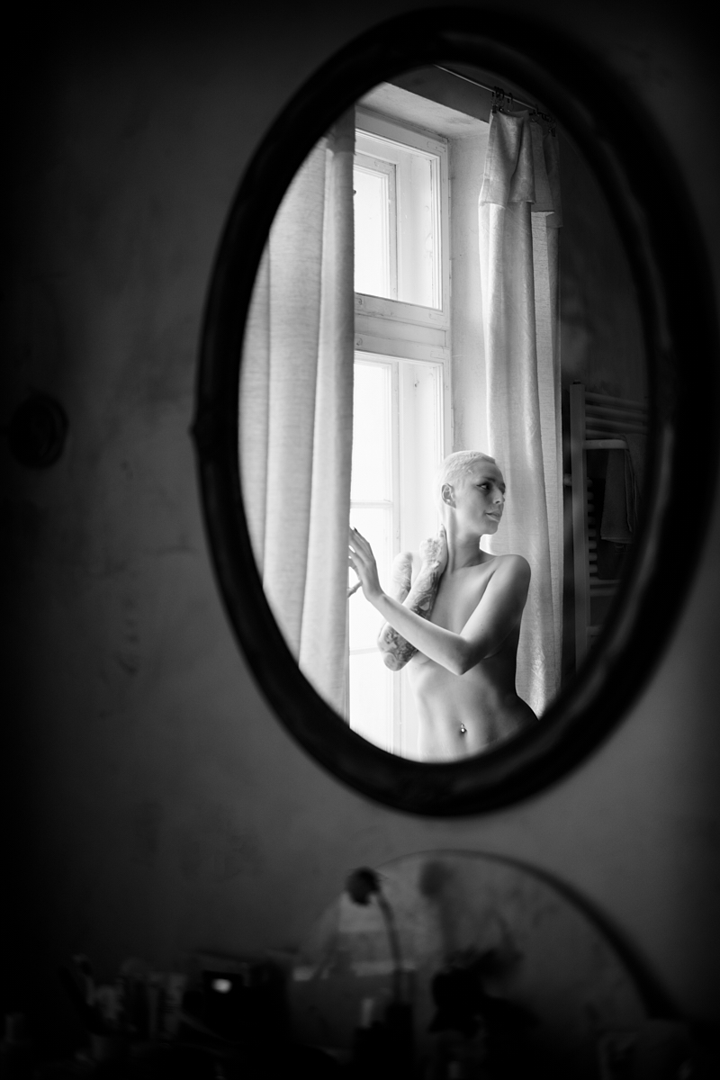 Mirrors of Wrodow