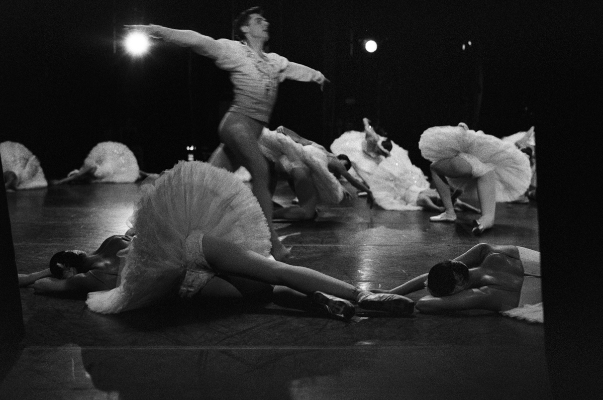 Ballet Backstage