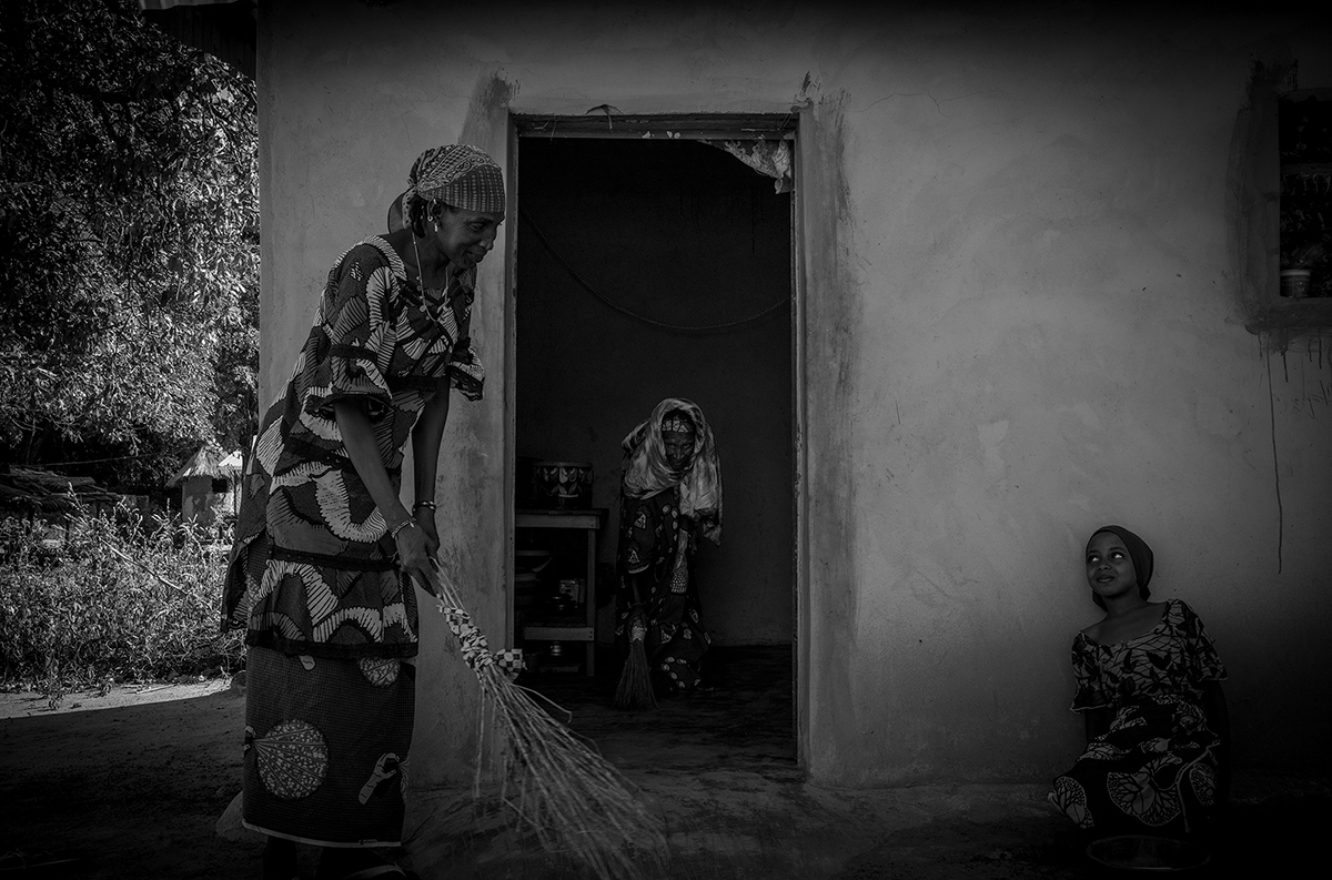 Guardians of tradition: fulani women between generations