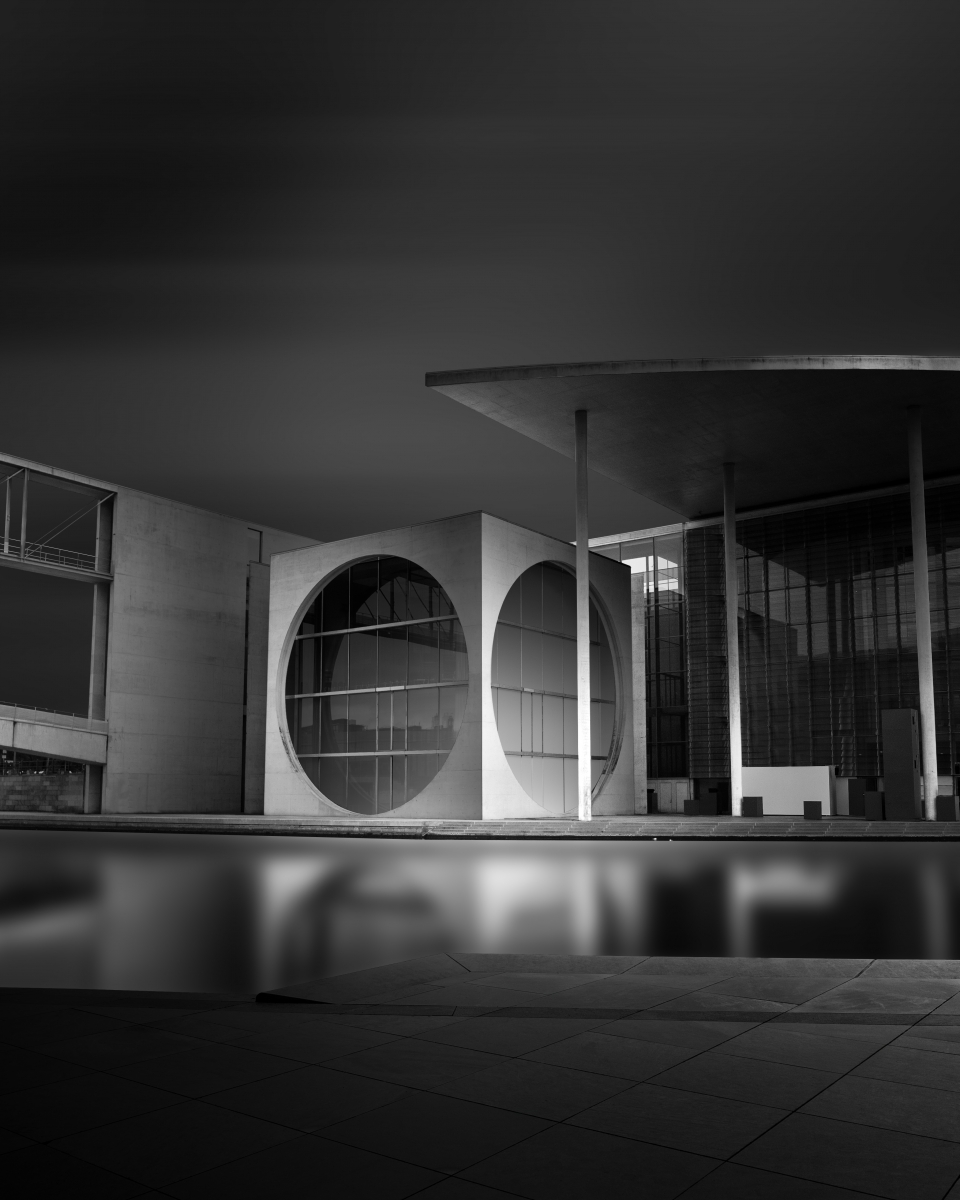 A colourless look at the architects' ideas