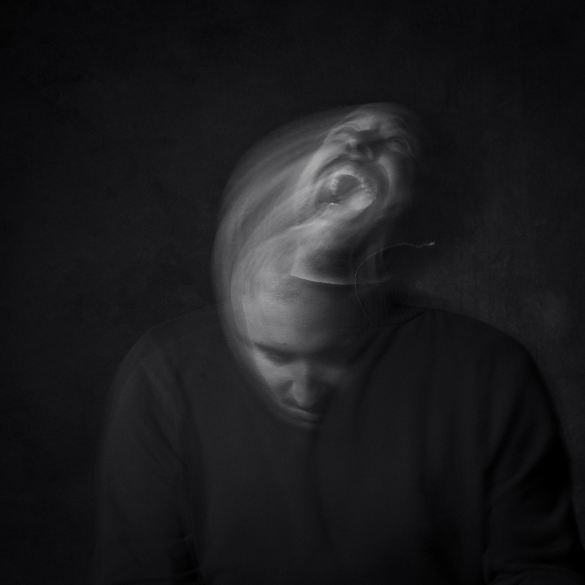 The Moment Between Thoughts
