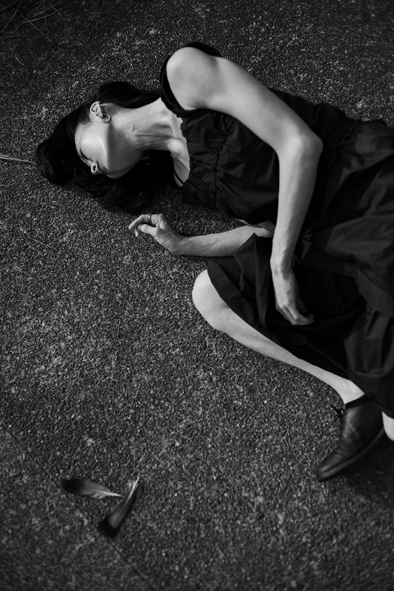 Dissolving Self: A Regression into the Otherworld