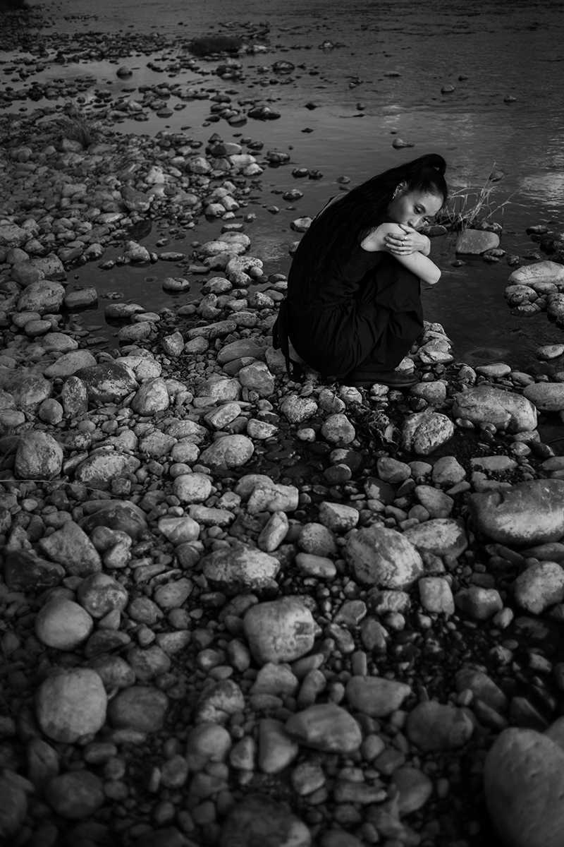 Dissolving Self: A Regression into the Otherworld