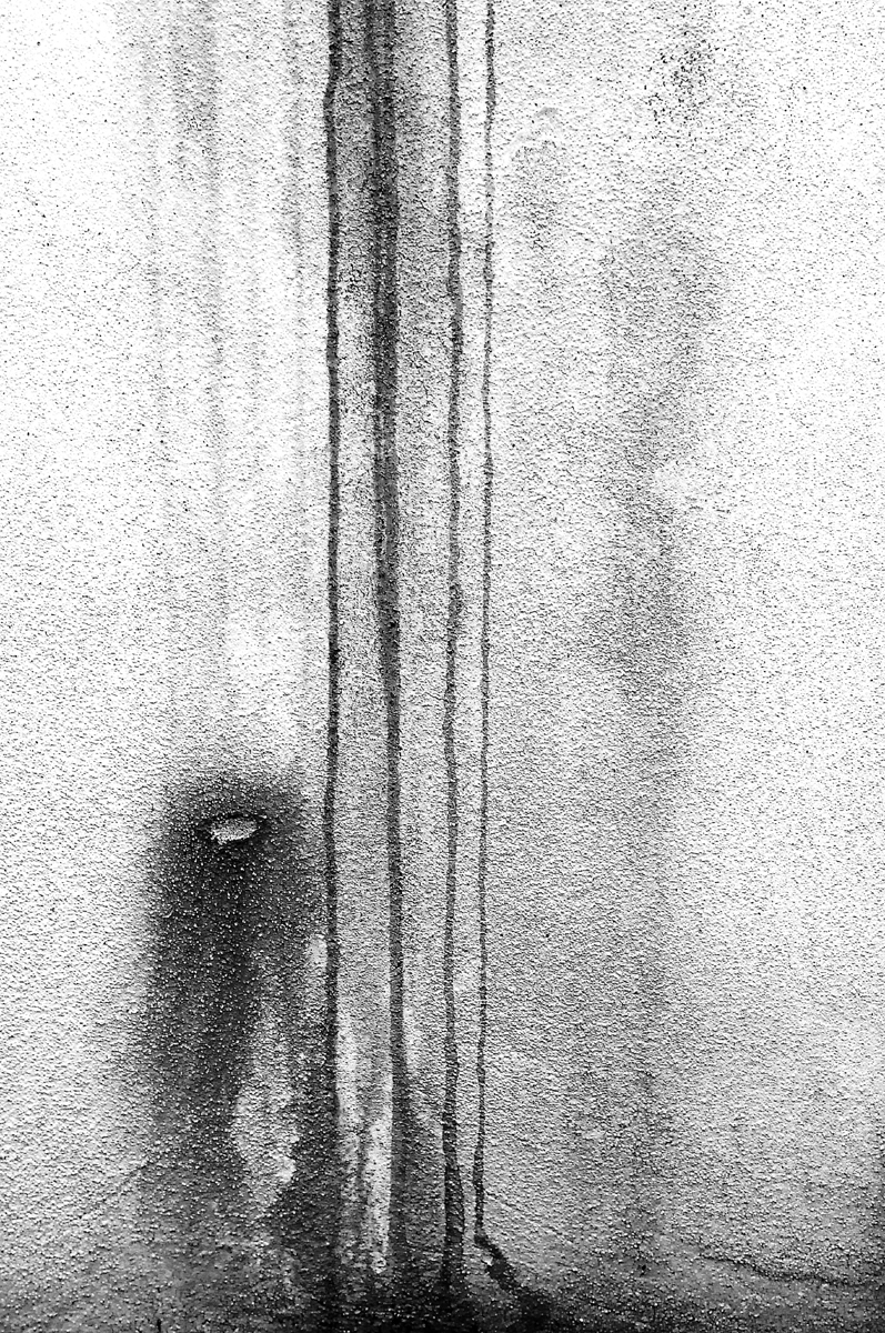 Bleeding walls
