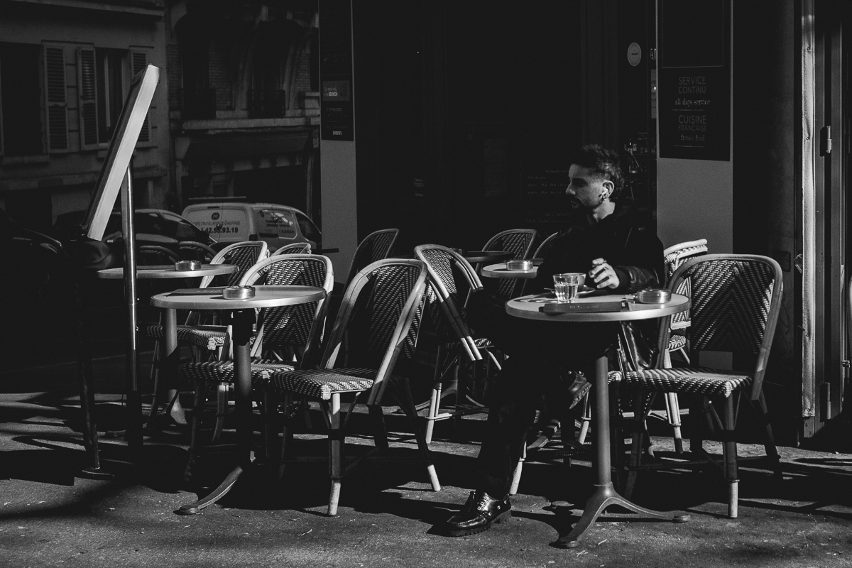 Solo tra molti