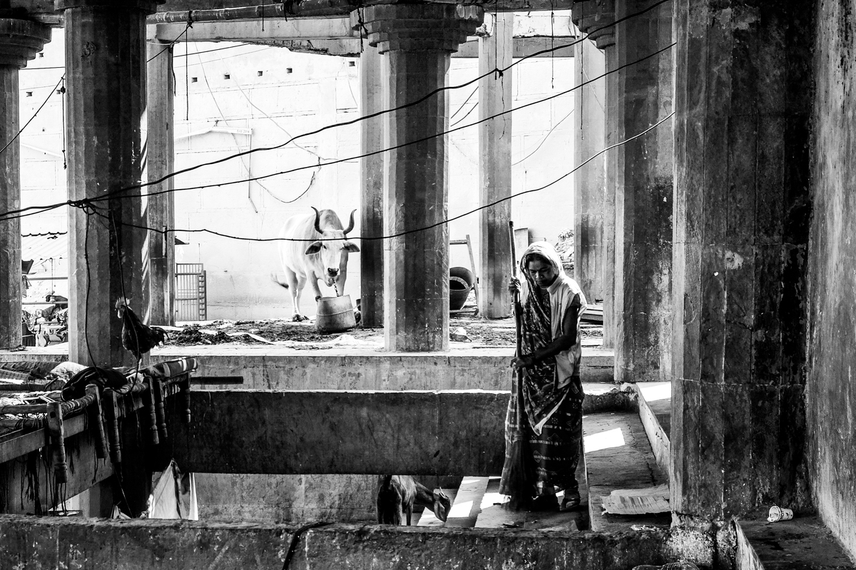 Street life in Varanasi