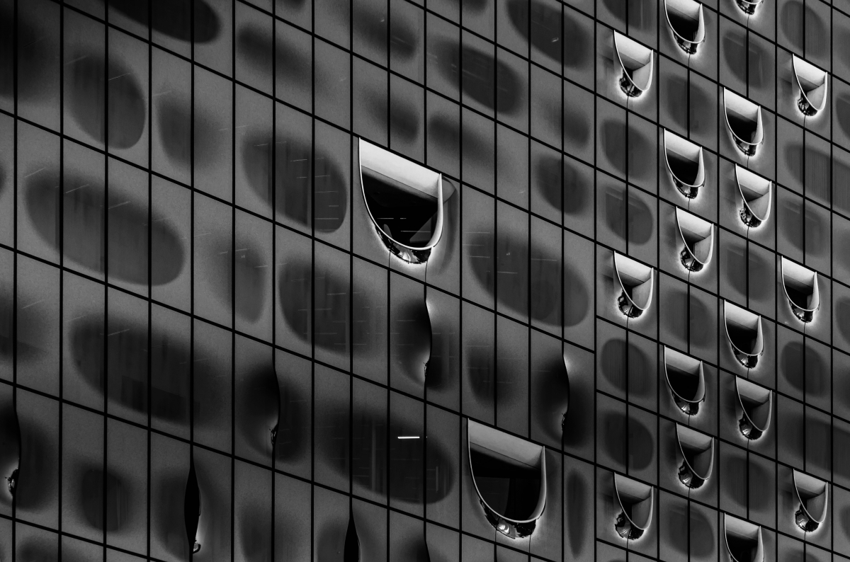 Monolithic Fragments
