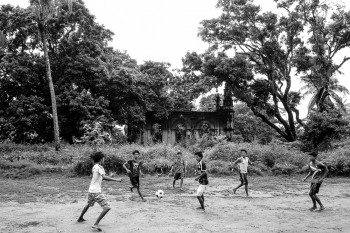 The excluded. A life of Burma's Muslims