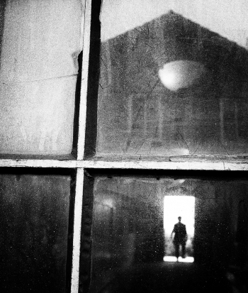  Lonely person