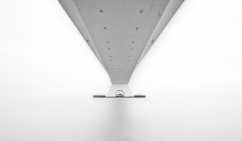 Under the bridge 