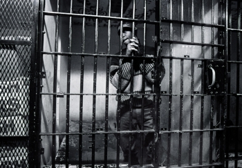 B3 Lockup