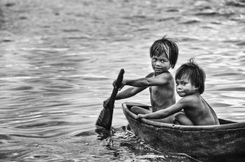 sea gypsy boys
