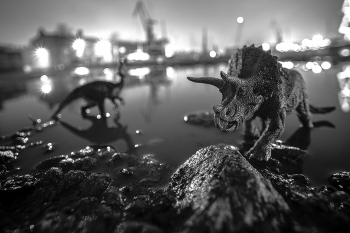 The dinosaurs in Stocznia Cesarska
