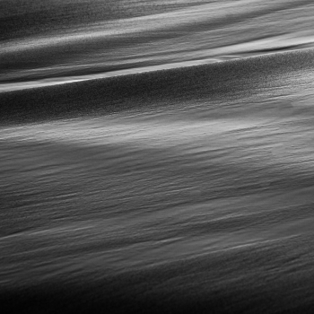 Reminiscence of the ocean wave