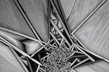Microcrystals - a crossover between art and science, a melting of urea and paracetamol in polarized light.