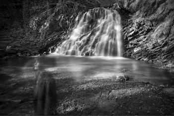 FAIRY GLEN GHOST