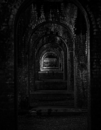 Vanishing Arches